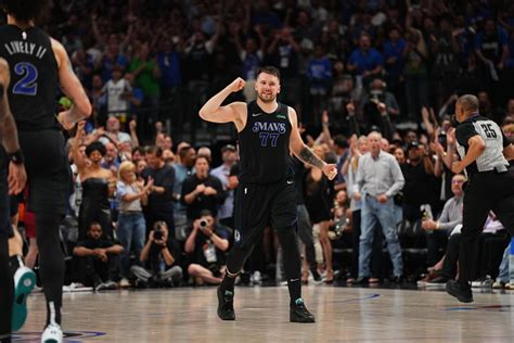 final score of the thunder game|Mavericks rally to beat Thunder in Game 6, reach West finals.